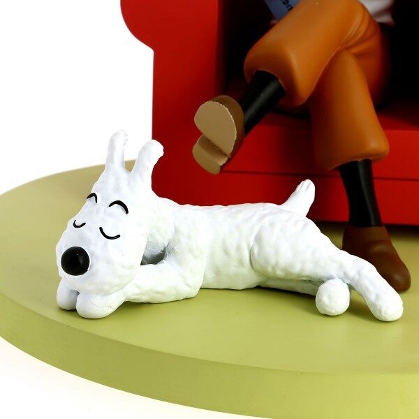 Tintin red armchair resin statue Icons collection Moulinsart